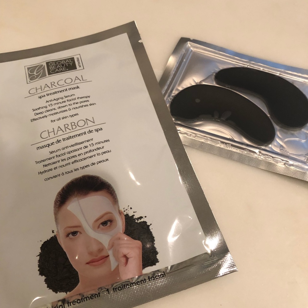 💘5 For $15. Charcoal face mask and eye mask.